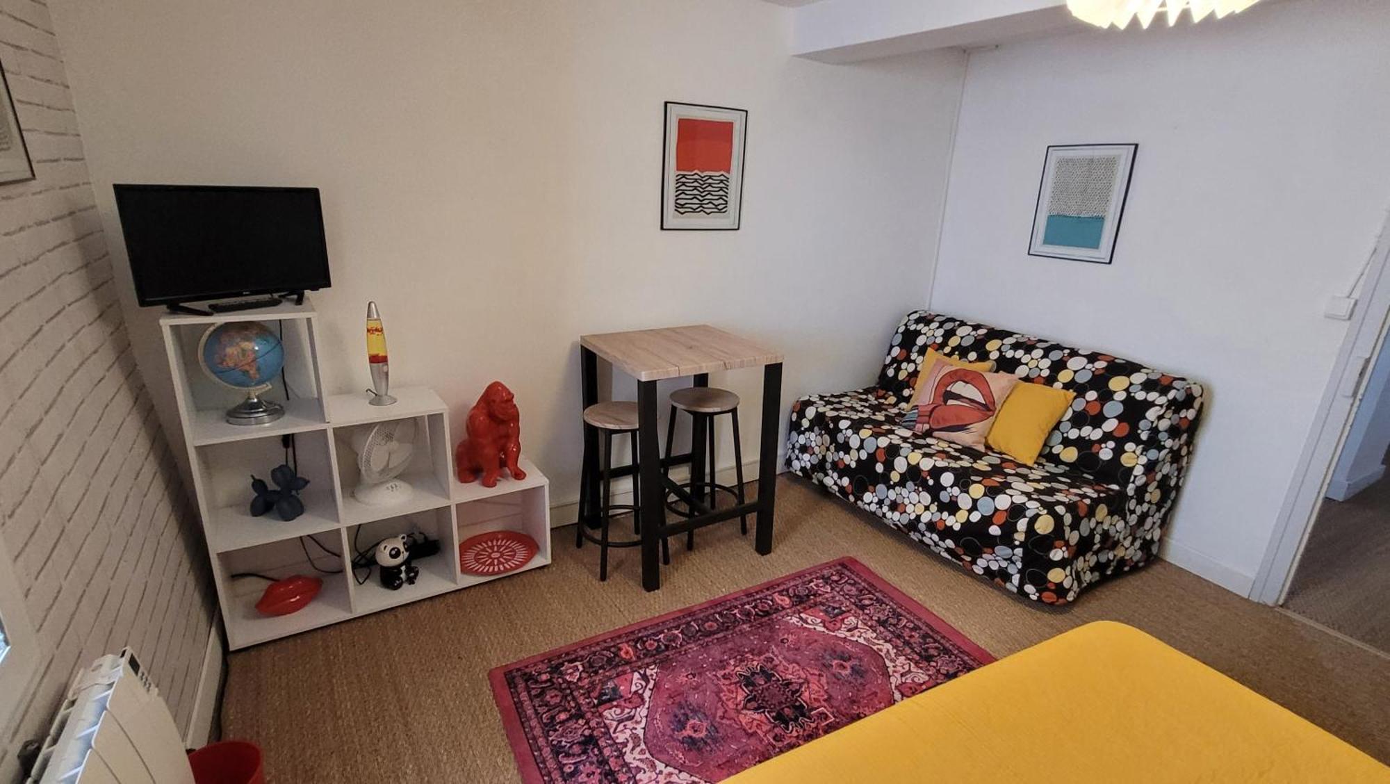 B&B Chambres "Chez Meme Germaine" Caramany Exteriér fotografie